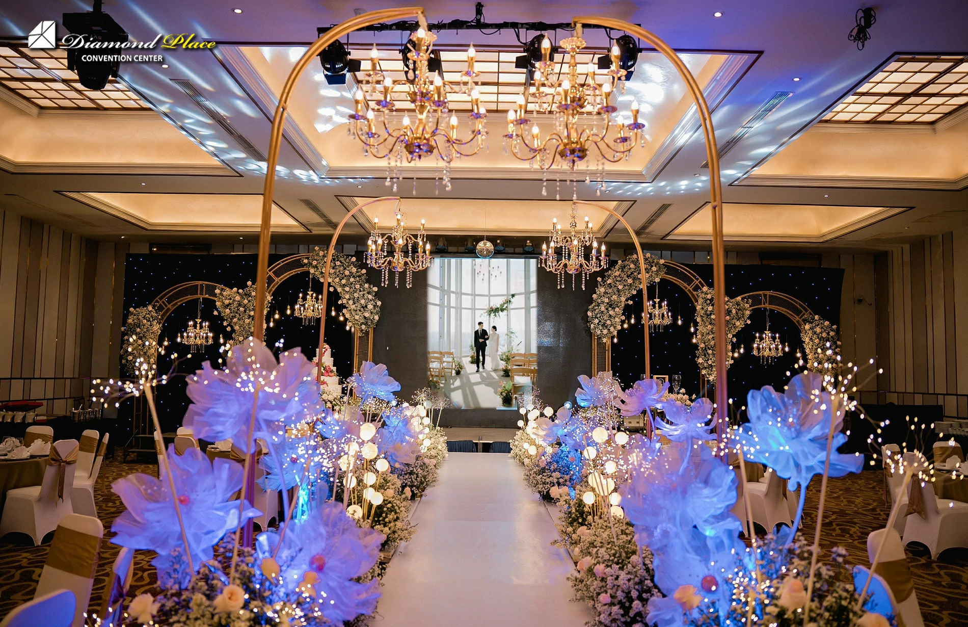 Gói trang trí tiệc cưới đẹp lung linh tại Diamond Place